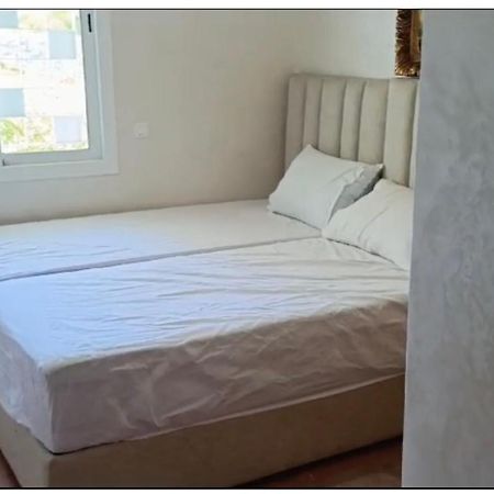 Apartamento Apparemment Fnideq Exterior foto
